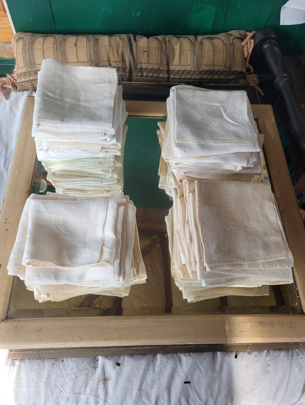 Classic Ivory Monogramed Linen Napkins .  18 Dinner 17 Dessert.